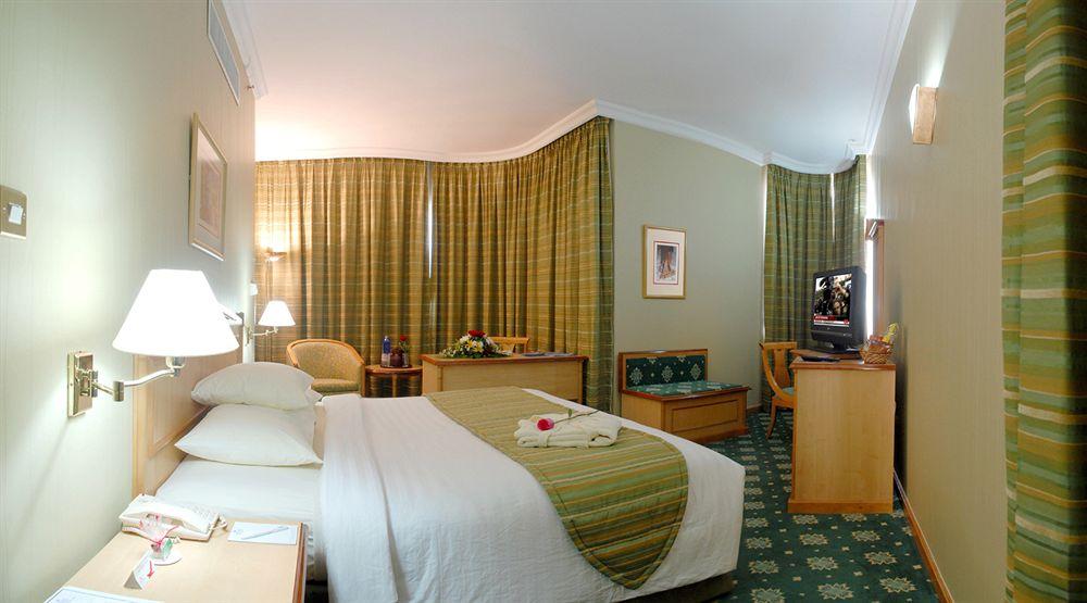 Grand Continental Hotel Abu Dabi Oda fotoğraf