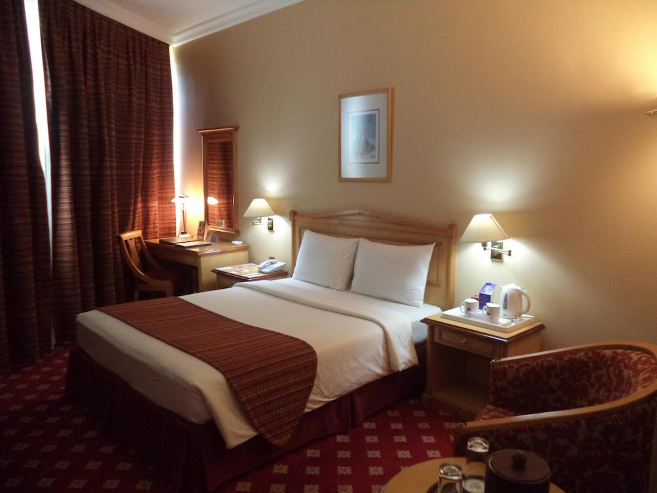 Grand Continental Hotel Abu Dabi Dış mekan fotoğraf