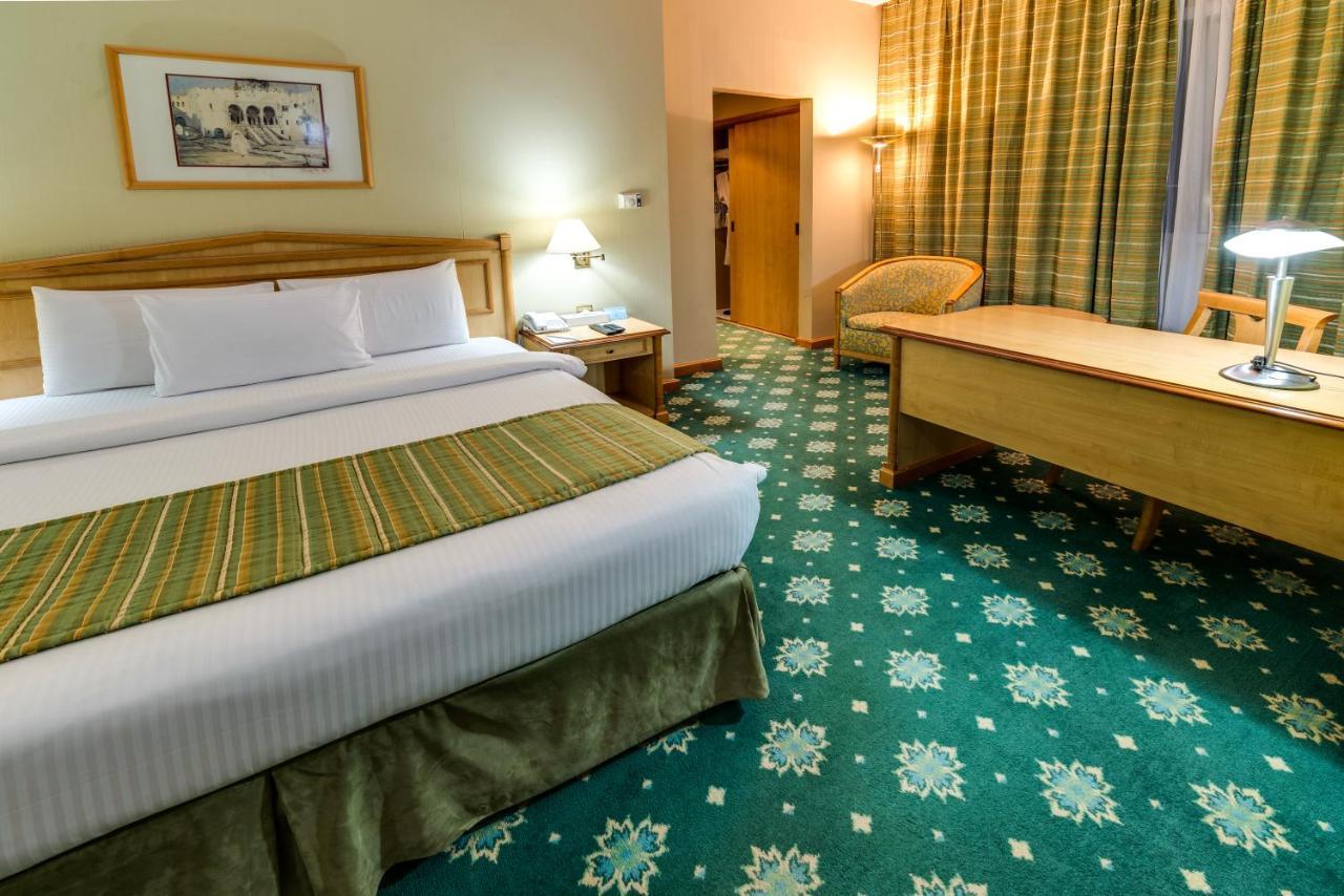 Grand Continental Hotel Abu Dabi Dış mekan fotoğraf