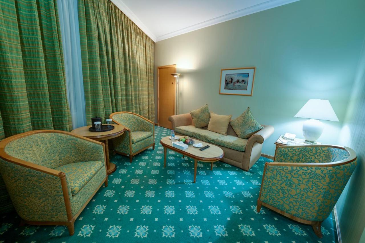 Grand Continental Hotel Abu Dabi Dış mekan fotoğraf